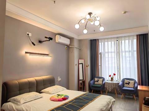 美若初见公寓(唐山吾悦广场店)