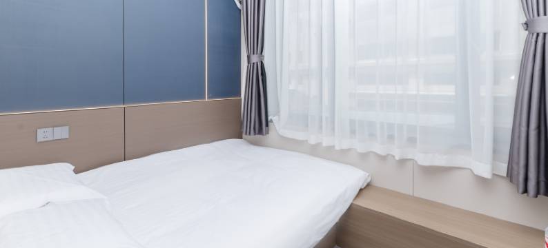 如家旗下UP华驿精选酒店(哈尔滨火车站店)图片