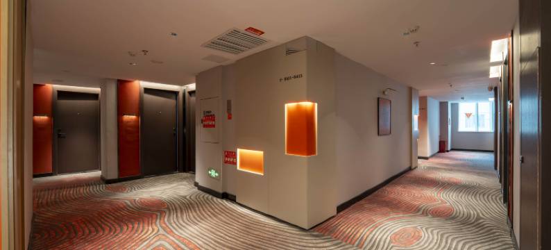 格丽酒店(贺州灵峰广场缤纷环球城店)图片