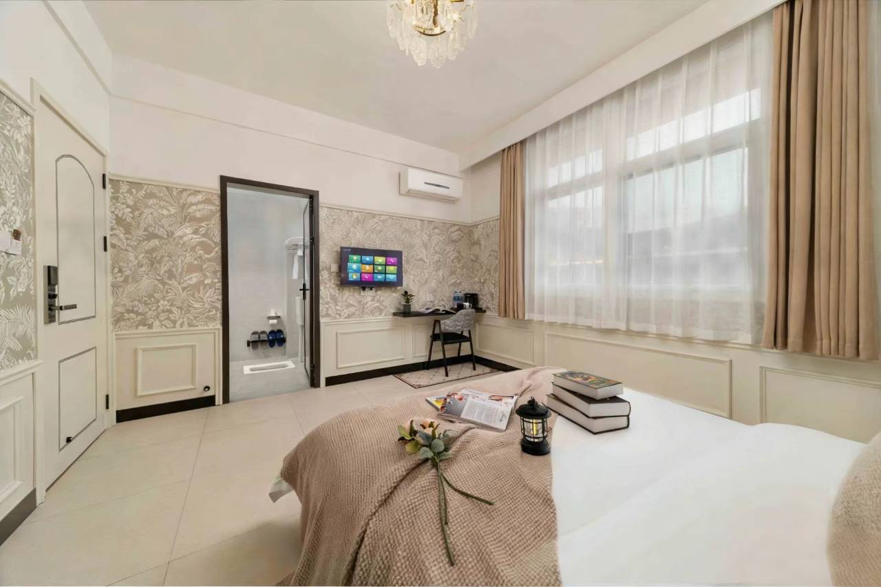 西缦酒店(吉首大学店)