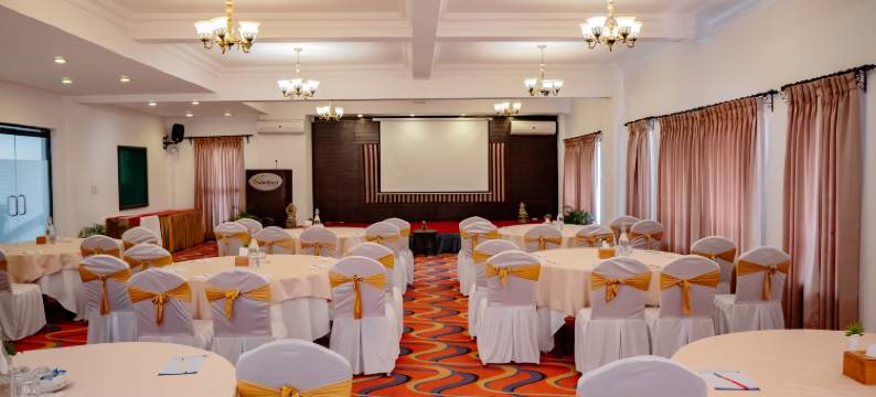 KGH集团水滨度假村(Waterfront Resort by KGH Group)图片