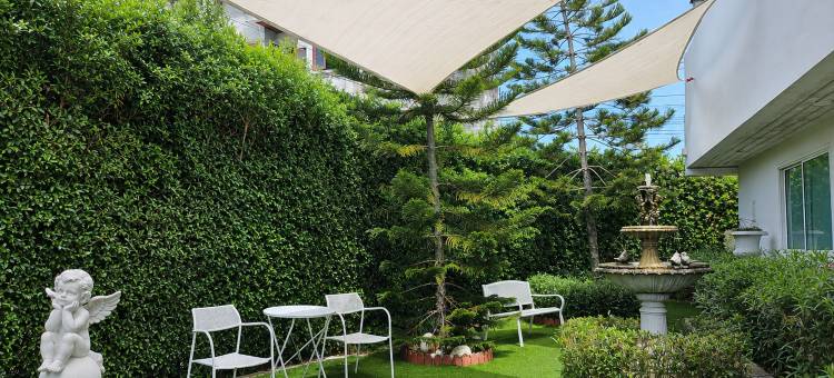 兰乍邦克里斯特拉酒店(Christella Hotel Laemchabang)图片