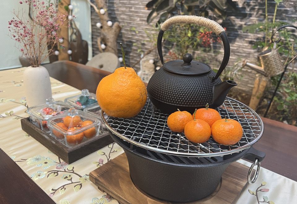 Foodie Guest House Hotel Overview