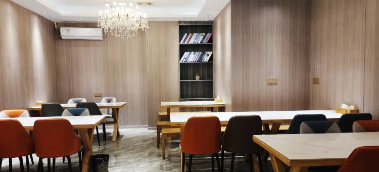 喜登云端酒店(成都武侯立交地铁站店)图片