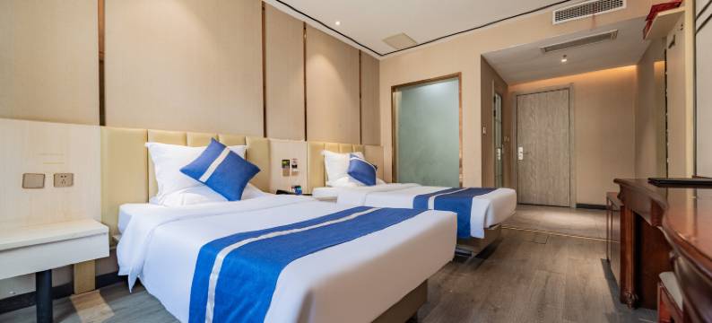 西城往事酒店(西安万象城三桥地铁站店)图片