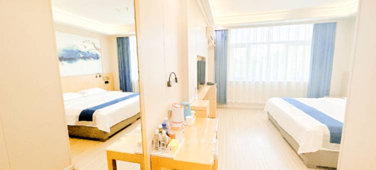 速8酒店(吴忠明珠西路高速路口店)图片