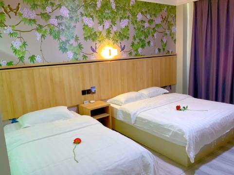 布尔津隆成快捷酒店