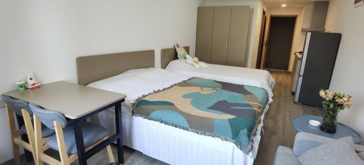 云莱小筑公寓(大连北站体育中心店)图片