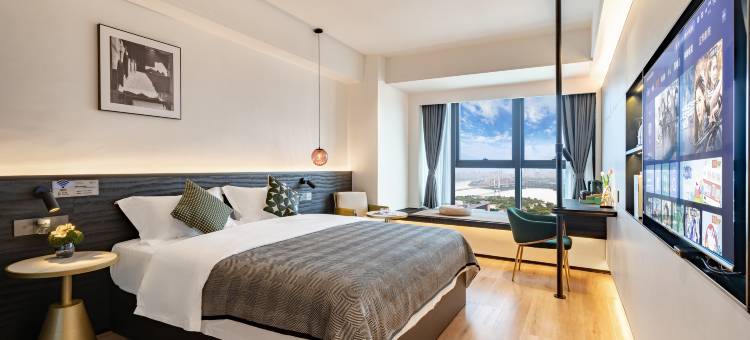 百香果江景民宿(南宁万达茂店)图片