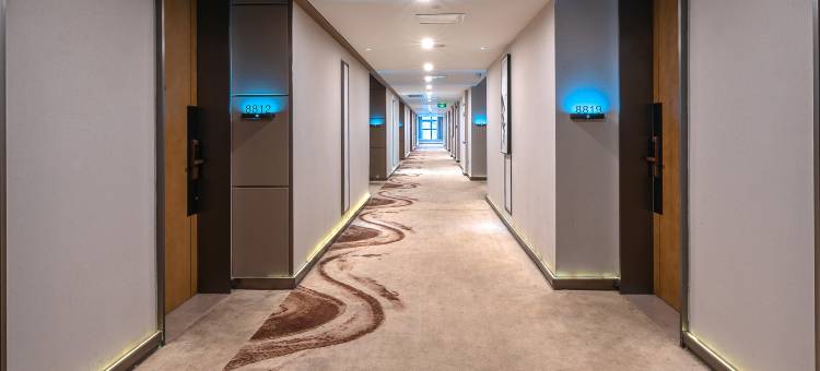 网鱼电竞酒店(武汉汉口火车站店)图片