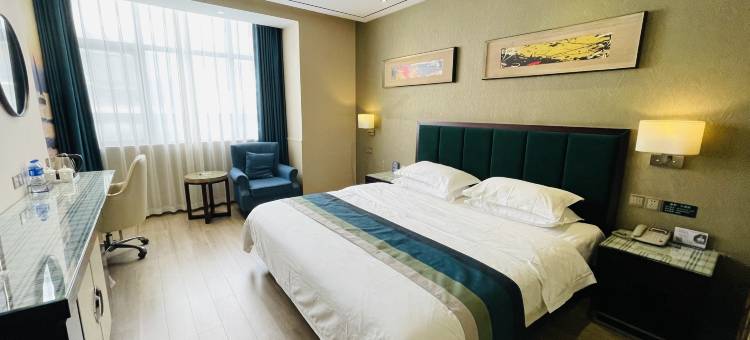 如家睿柏·云酒店(十堰武商人民商场店)图片