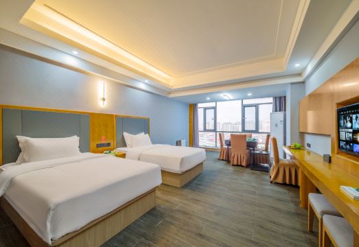 Dongting  HotelHotel Overview