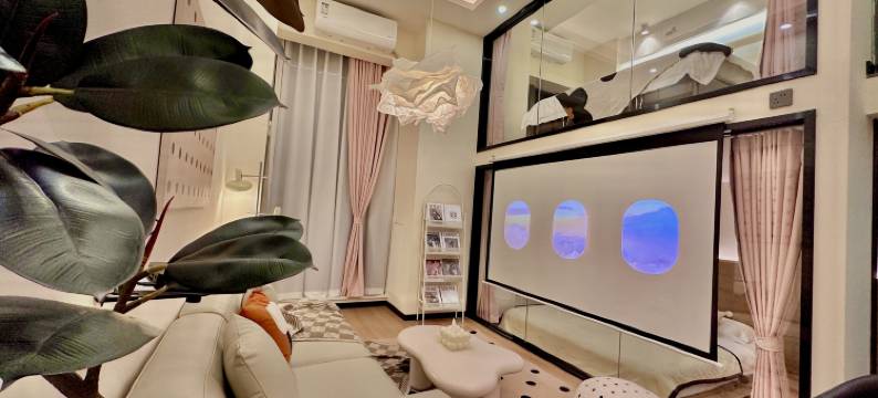 GS高空设计师自助民宿(电子科大建设北路地铁站店)图片