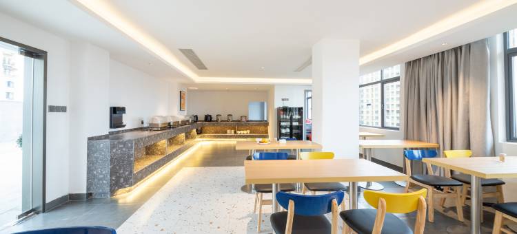 7天酒店(赣州兴国中心花园店)图片