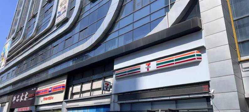 奥创电竞公寓(临沂恒大华府店)图片