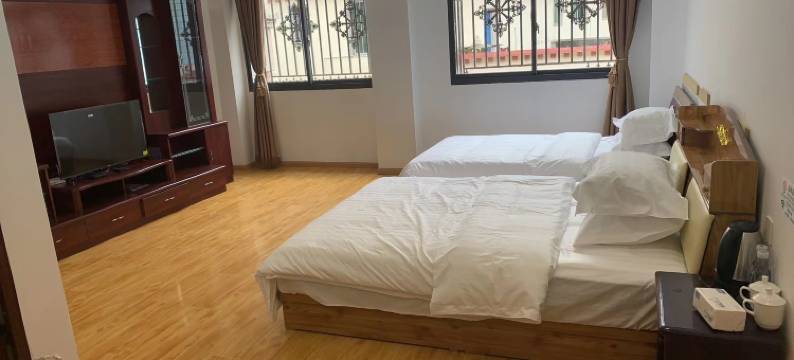 林芝古朗月民宿图片