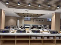 旺爾酒店（密山市政府航空公園店） - 停車場