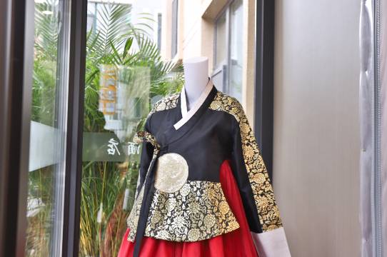 尊悦智慧酒店(延吉朝鲜族民俗园店)图片