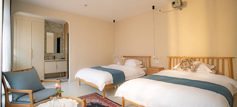 花间居民宿(六星街店)图片