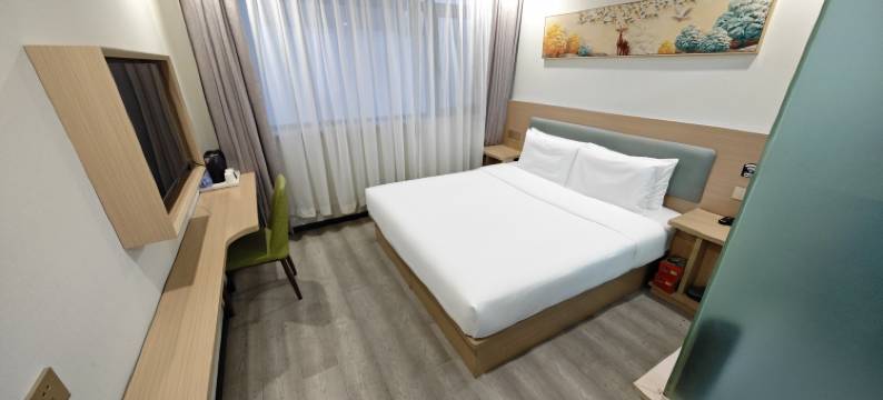 易居优漫酒店(天津长虹公园店)图片