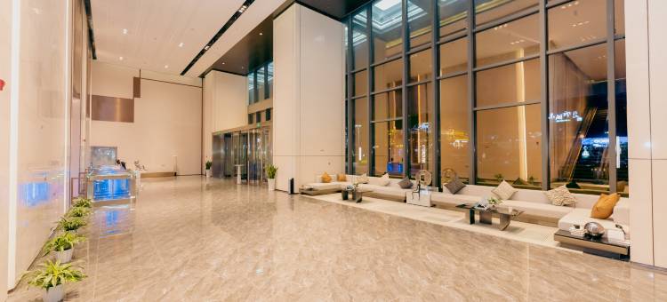 宝铂公馆(长沙梅溪湖公园麓云路地铁站店)图片