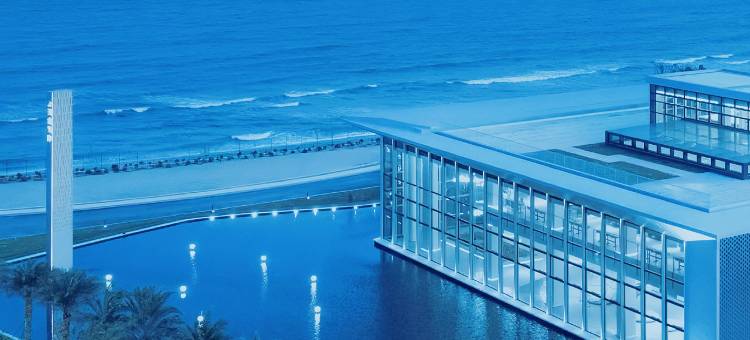 YchAllHotel叁雾高空海景公寓(中海黄金海岸店)图片