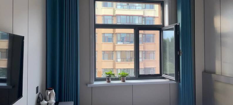 乌拉盖那日罕宾馆图片