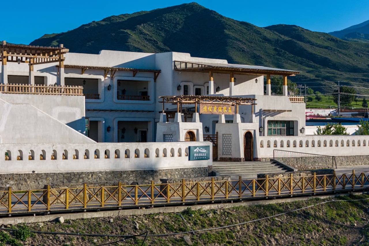 携程度假农庄(阿勒泰阿禾公路联营店)图片