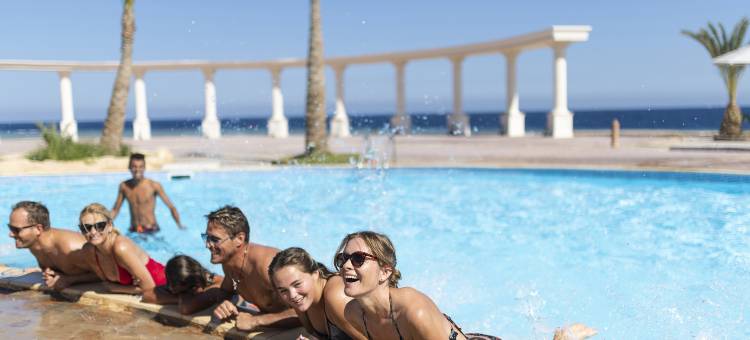 三角季分海滩度假村(Three Corners Equinox Beach Resort)图片
