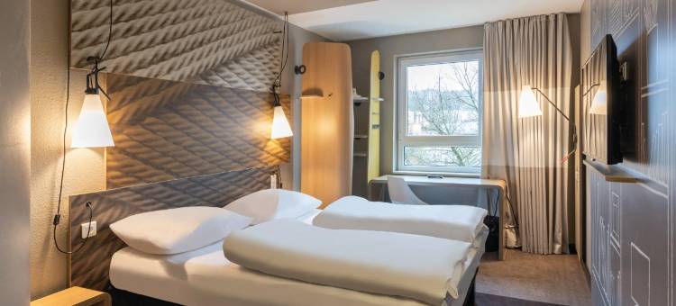 伍珀塔尔市B&B酒店(B&B HOTEL Wuppertal-City)图片