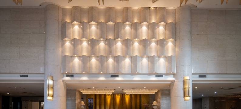 成都九天国际大酒店(成都南站三瓦窑地铁站店)图片