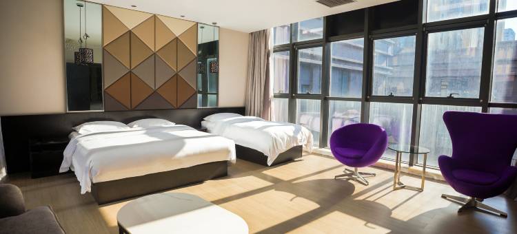 和颐酒店(泰安万达广场国际会展中心店)图片