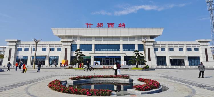 环球·博圣酒店(高铁西站与客运中心店)图片