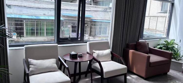 邻水润八方酒店图片