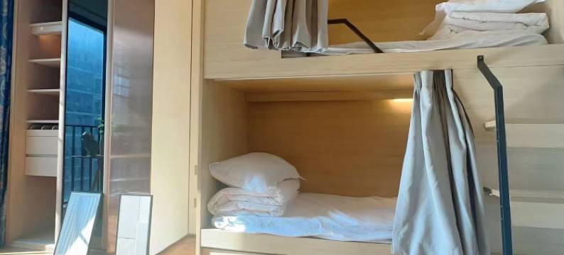 小岛全女生青旅(宝安机场碧海湾地铁站店)图片