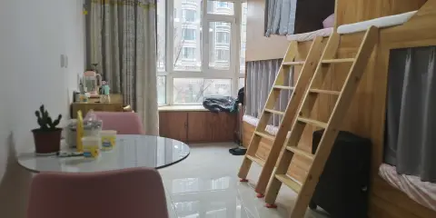 暖居青年旅舍