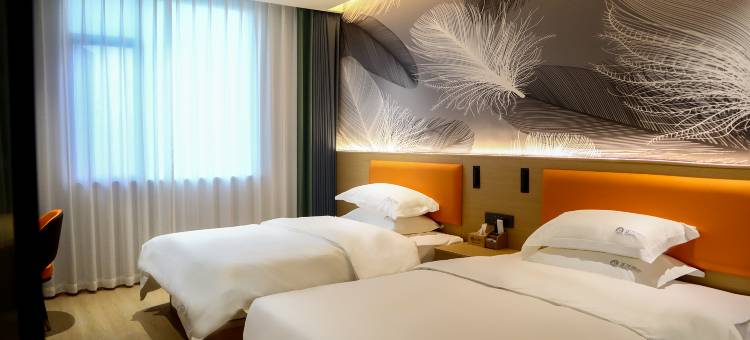 孟连正龙智能酒店图片