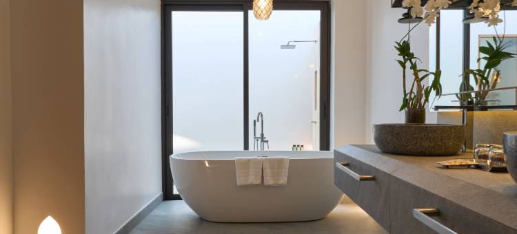 普吉岛玛丽莎别墅酒店(Malisa Villa Suites)图片