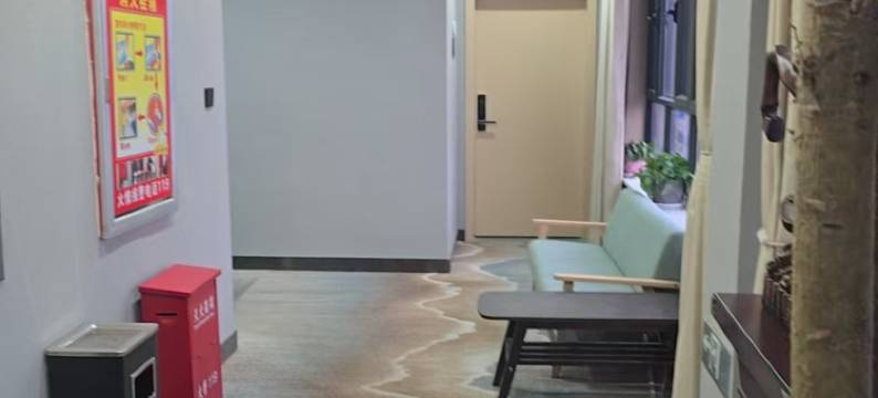 铁门关清风河畔商务宾馆图片