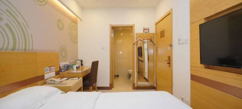 格林豪泰(廊坊市燕郊镇富地广场快捷酒店)图片