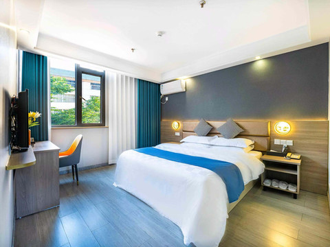 丽晨雅致酒店(随州文峰塔草甸子街店)