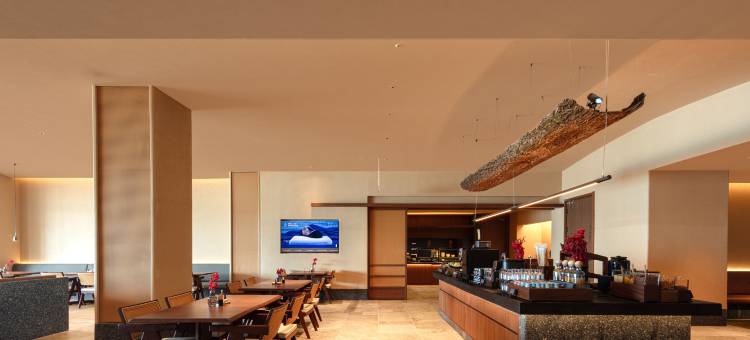 烟台渔人码头第二海水浴场亚朵酒店图片