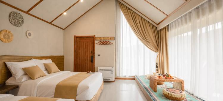 琼库什台阅木山居民宿图片