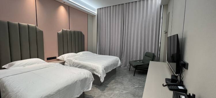 庆阳奇明酒店(西峰区小什字商业街店)图片