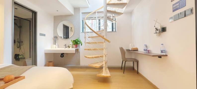 艺间·隐世酒店(南京火车站红山动物园店)图片