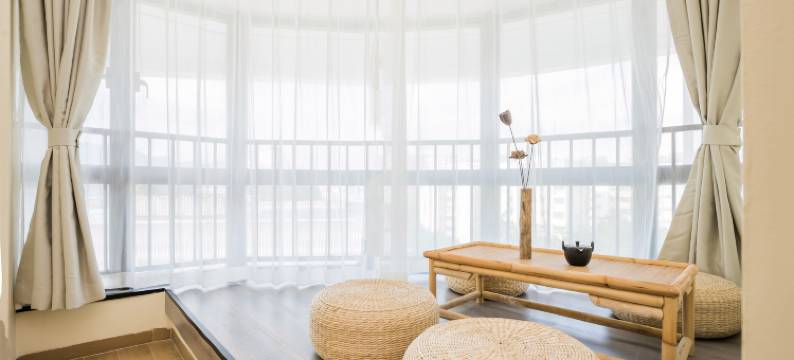 肇庆·富米FullmeCinemaBathtub设计酒店(七星岩东门广场店)图片