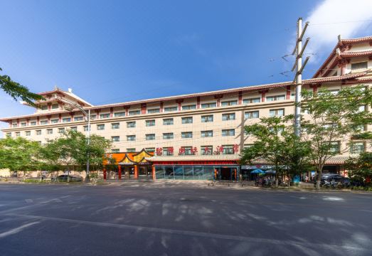 敦煌驼峯国际大酒店外景图