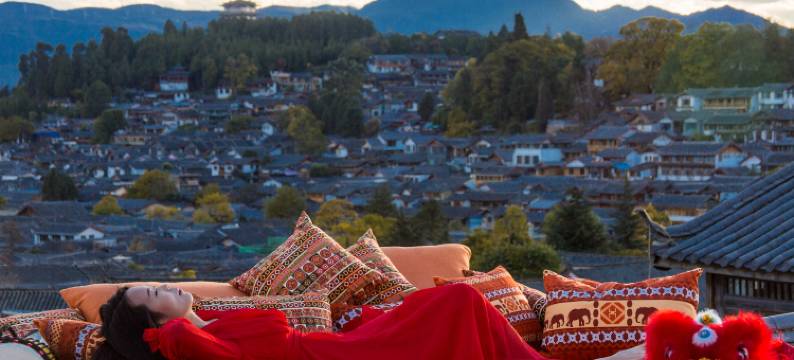 山野艺宿·观古城全景度假酒店(丽江北门大水车店)图片
