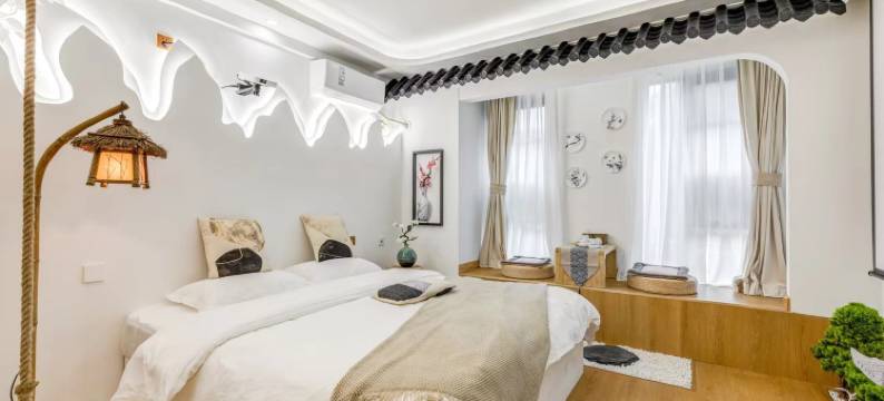 西安芮兮设计师民宿(大唐不夜城大雁塔店)图片