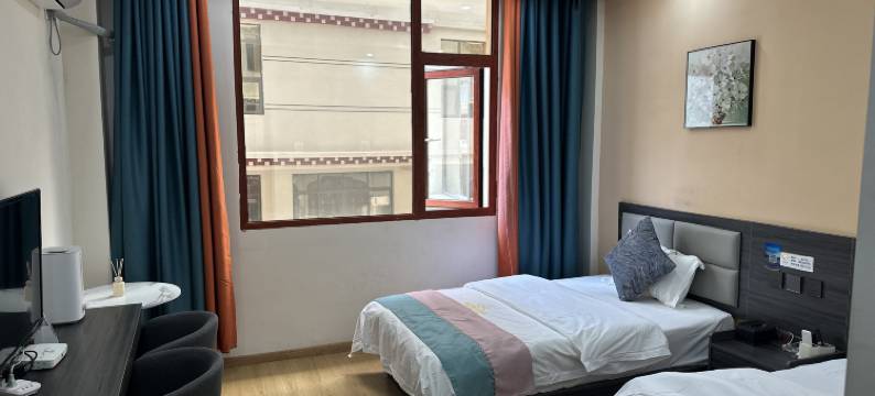 轻创商务酒店图片